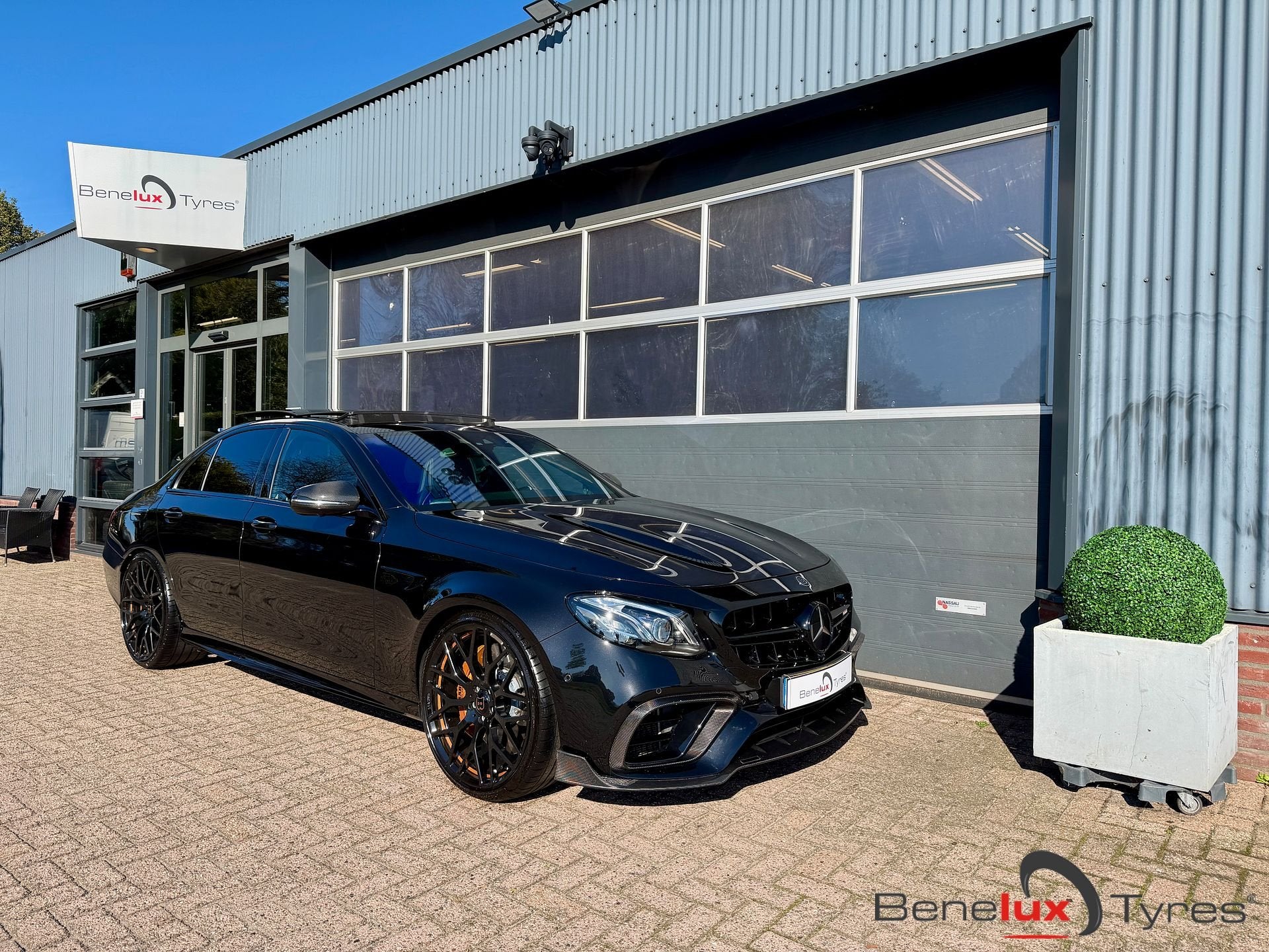 Mercedes-Benz E 63 AMG origineel B40-800 Mercedes E63s AMG 4, Automaat, Verwarmde buitenspiegels, Zwart, 789 pk