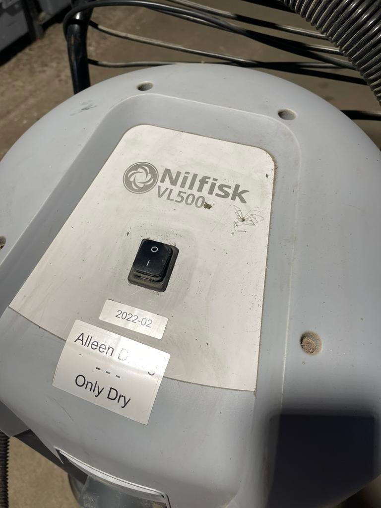 Nilfisk VL 500 /waterdroogstofzuiger, Ophalen, Zo goed als nieuw