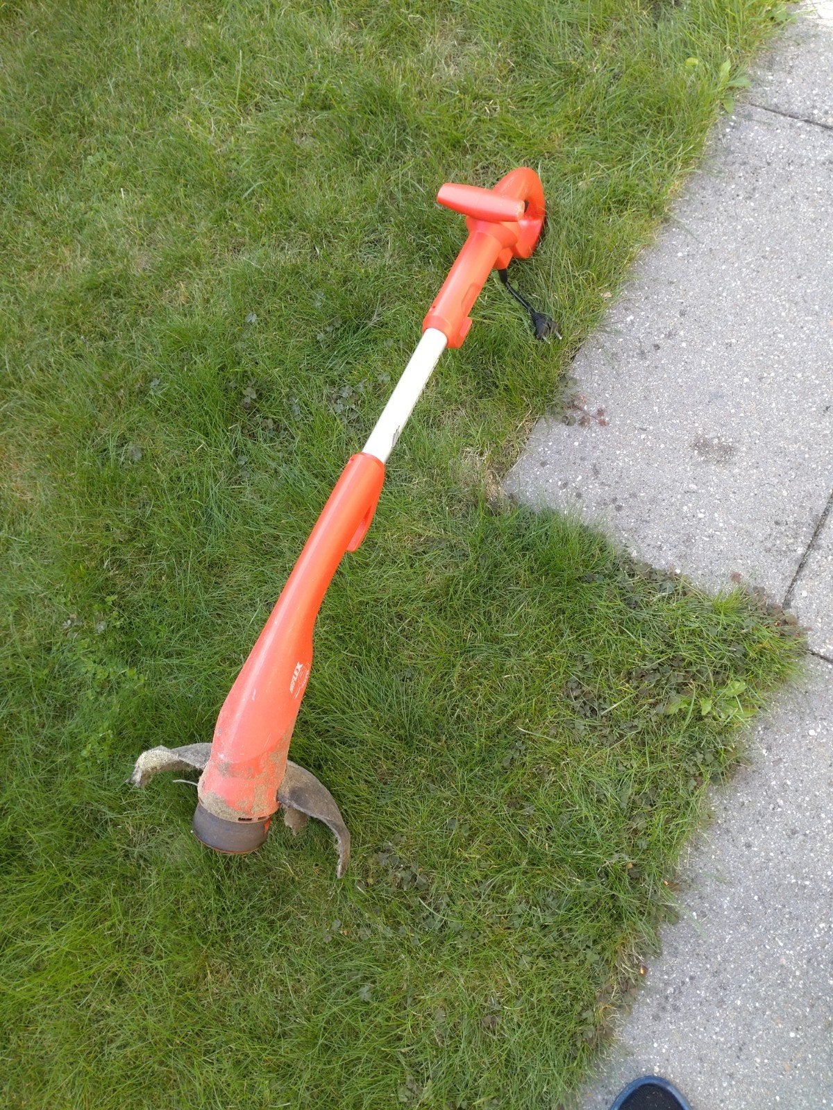 black & Decker gras trimmer, Ophalen, Gebruikt, Elektrisch, Black & Decker