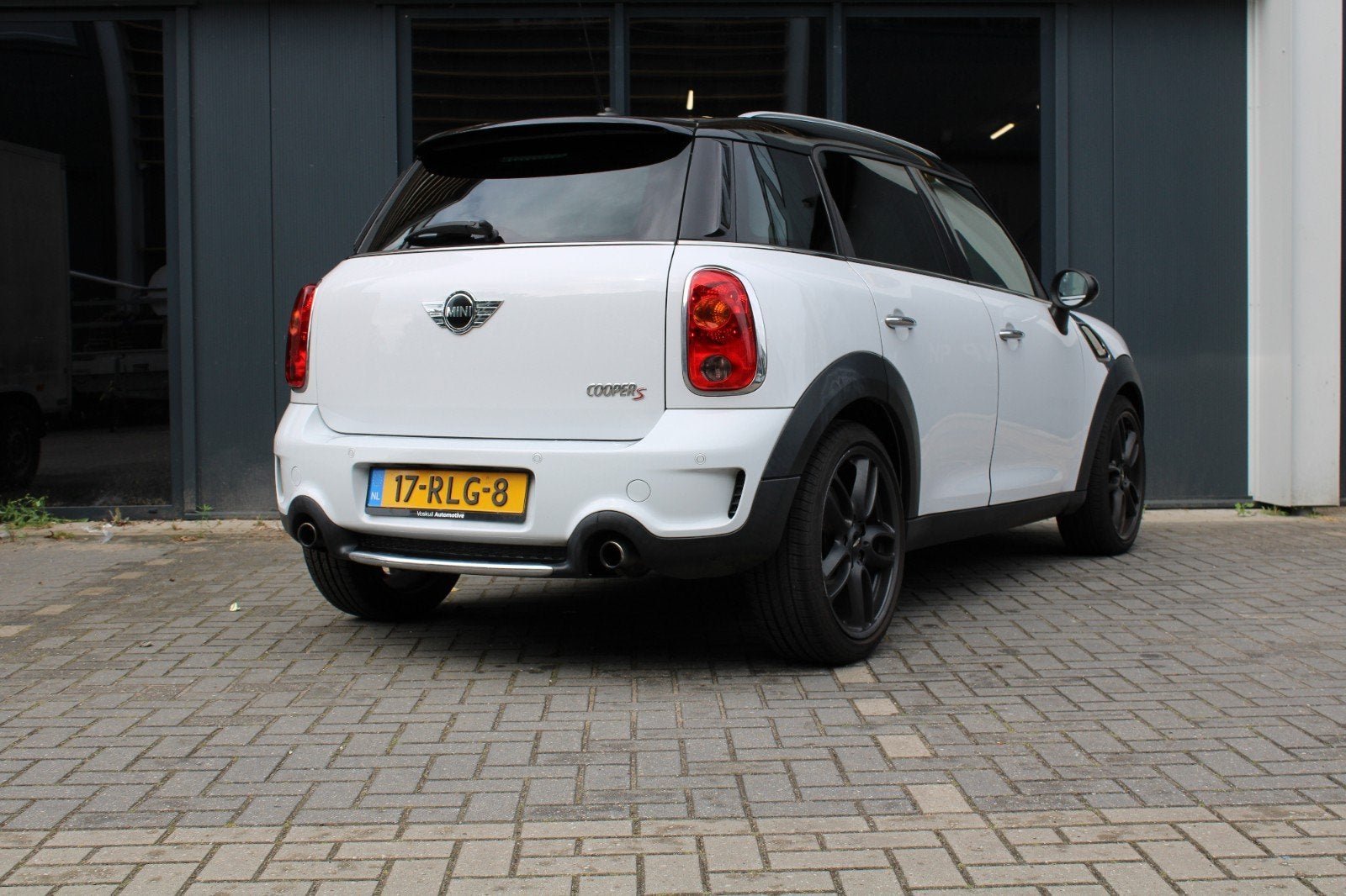 Foto 4 van Mini Countryman 1.6 Cooper S 2011 Wit