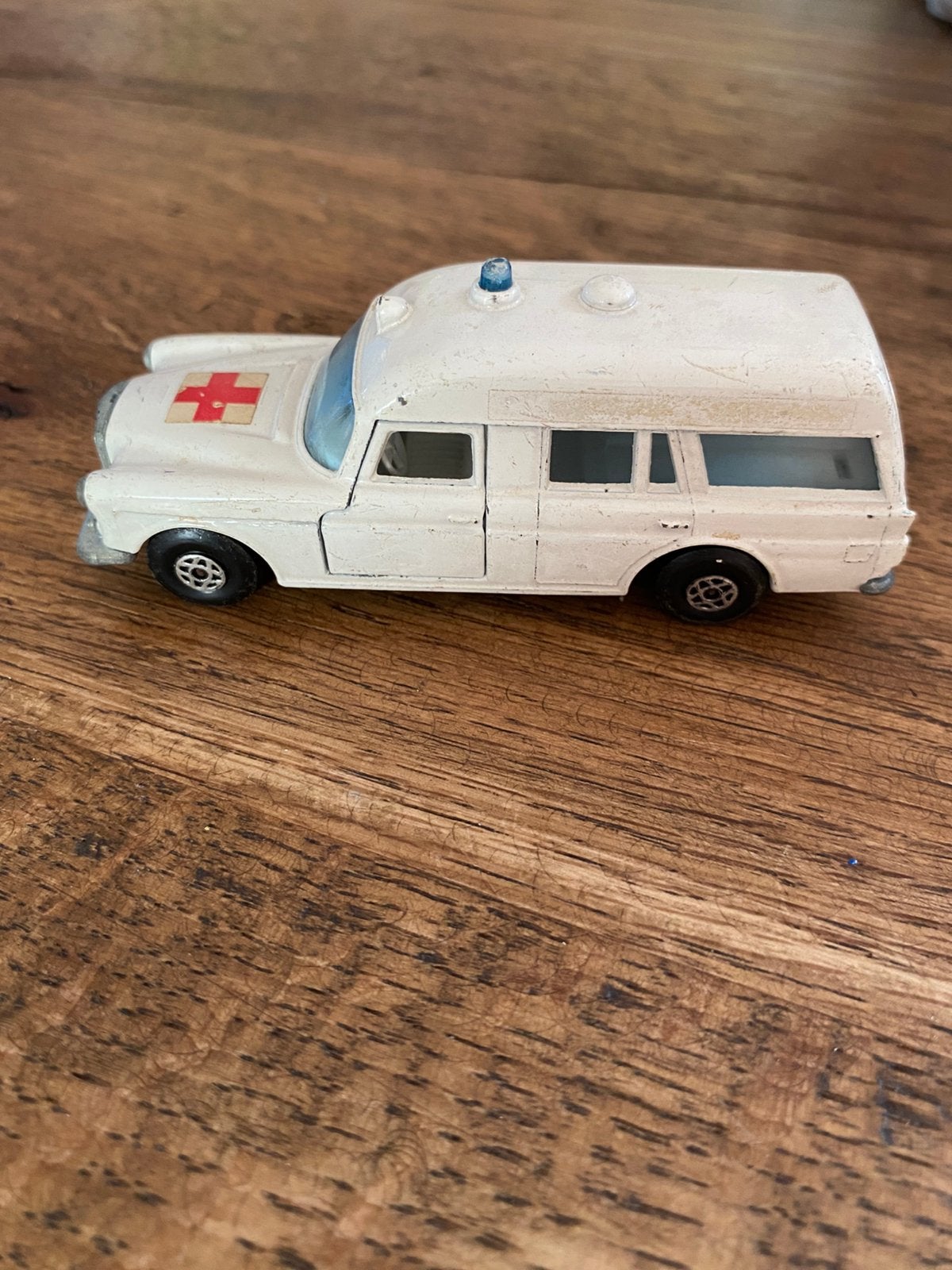 Matchbox  Lesney Mercedes Benz ambulance , speedking K-26, Ophalen of Verzenden, Zo goed als nieuw, Auto, Matchbox