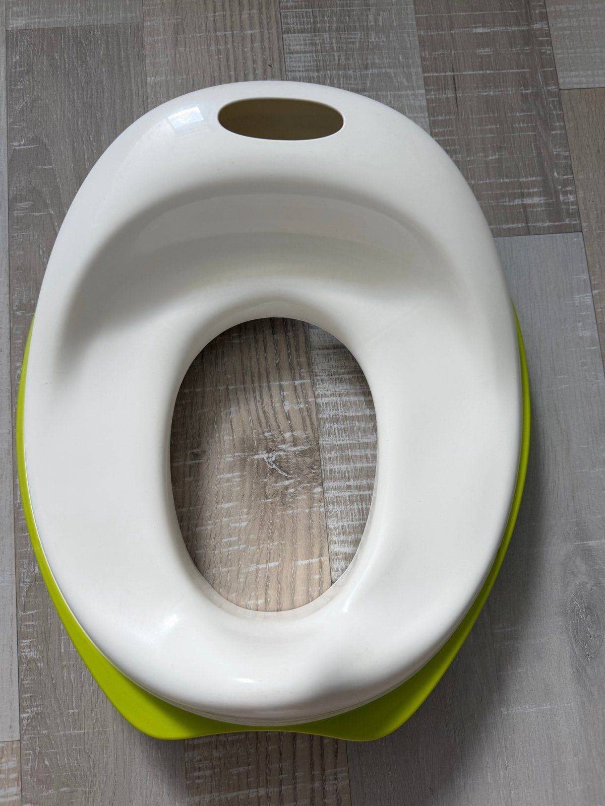 IKEA LILLA Toiletbril Verkleiner - Wit/Groen zgan, Ophalen of Verzenden, Zo goed als nieuw