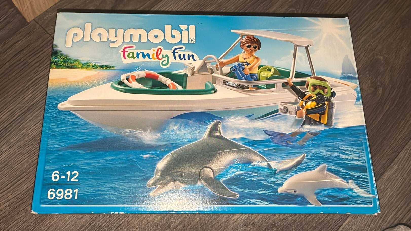Playmobil Family Fun Speedboot met dolfijnen (6981), Complete set, Zo goed als nieuw, Boot/Schip, Family fun