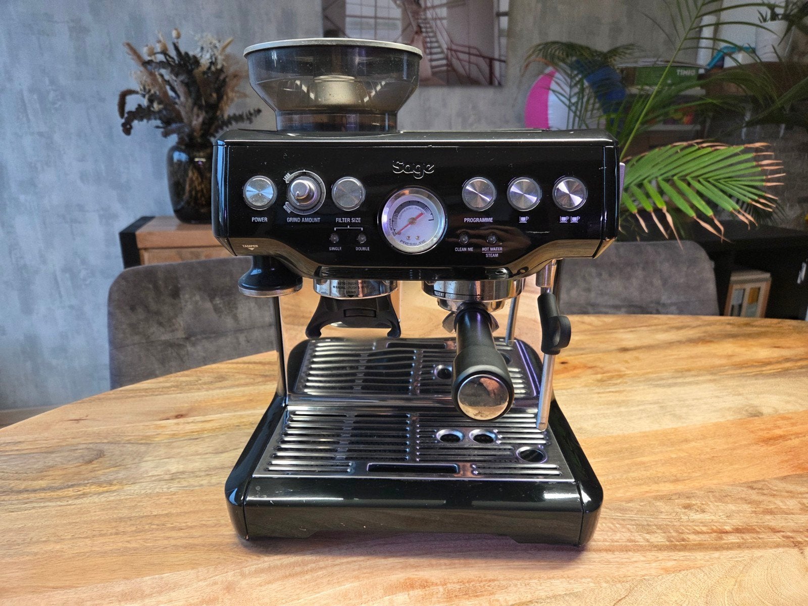 Sage Barista Express Espressomachine - Zwart, Ophalen, Gebruikt, Espresso apparaat, Koffiebonen