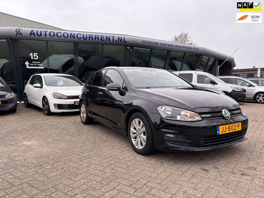 Volkswagen Golf 1.0 TSI Comfortline Automaat, Nieuwe APK Inr, Auto's, 1154 kg, Gebruikt, Euro 6, Origineel Nederlands