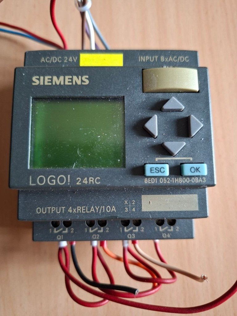 plc SIEMENS 24RC  6ED1052-1HB00-0BA3, Ophalen of Verzenden