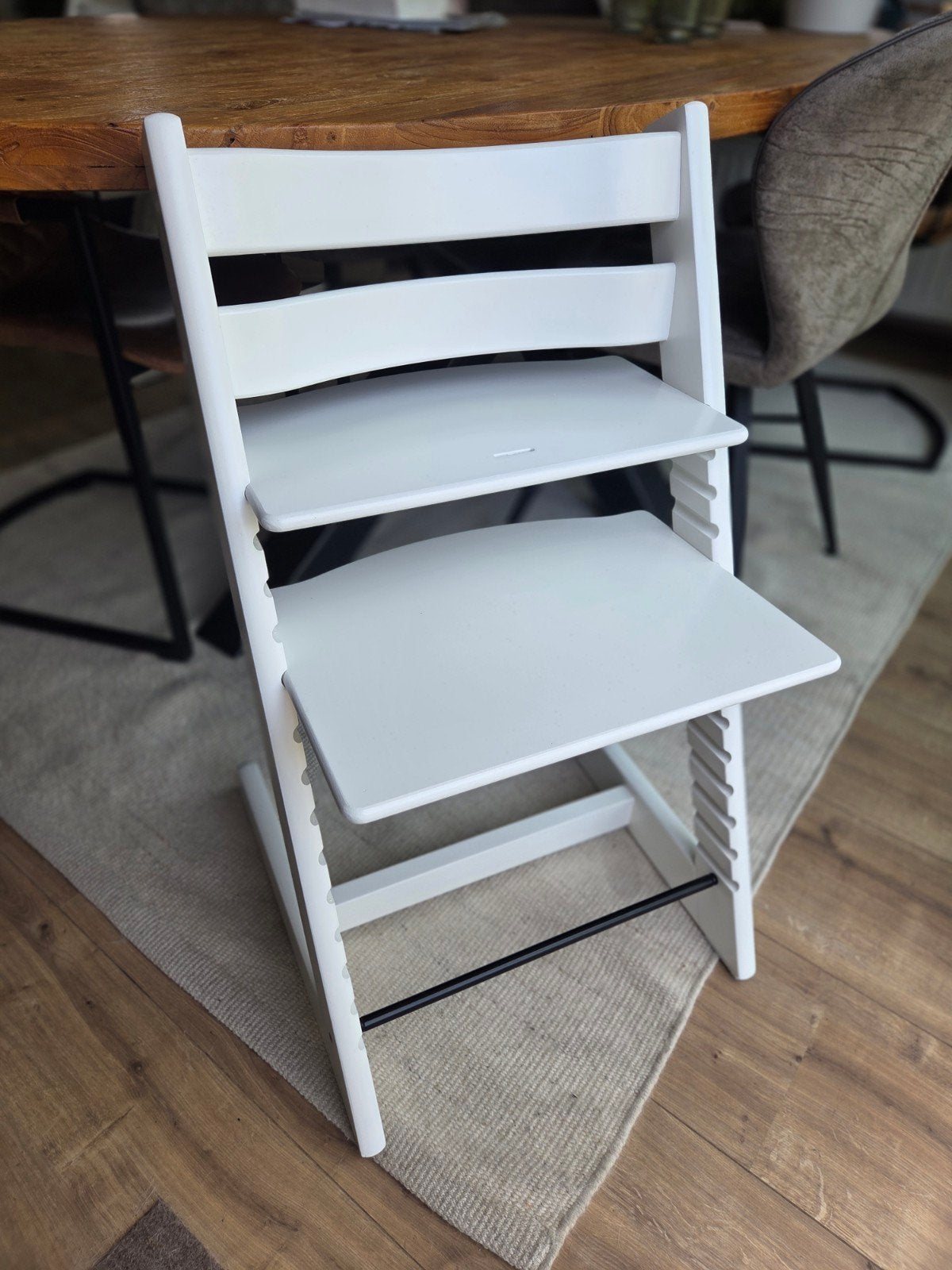 Stokke Tripp Trapp meegroeistoel wit, Kinderen en Baby's, Kinderstoelen, Ophalen, Zo goed als nieuw, Meegroeistoel, Aanschuifbaar