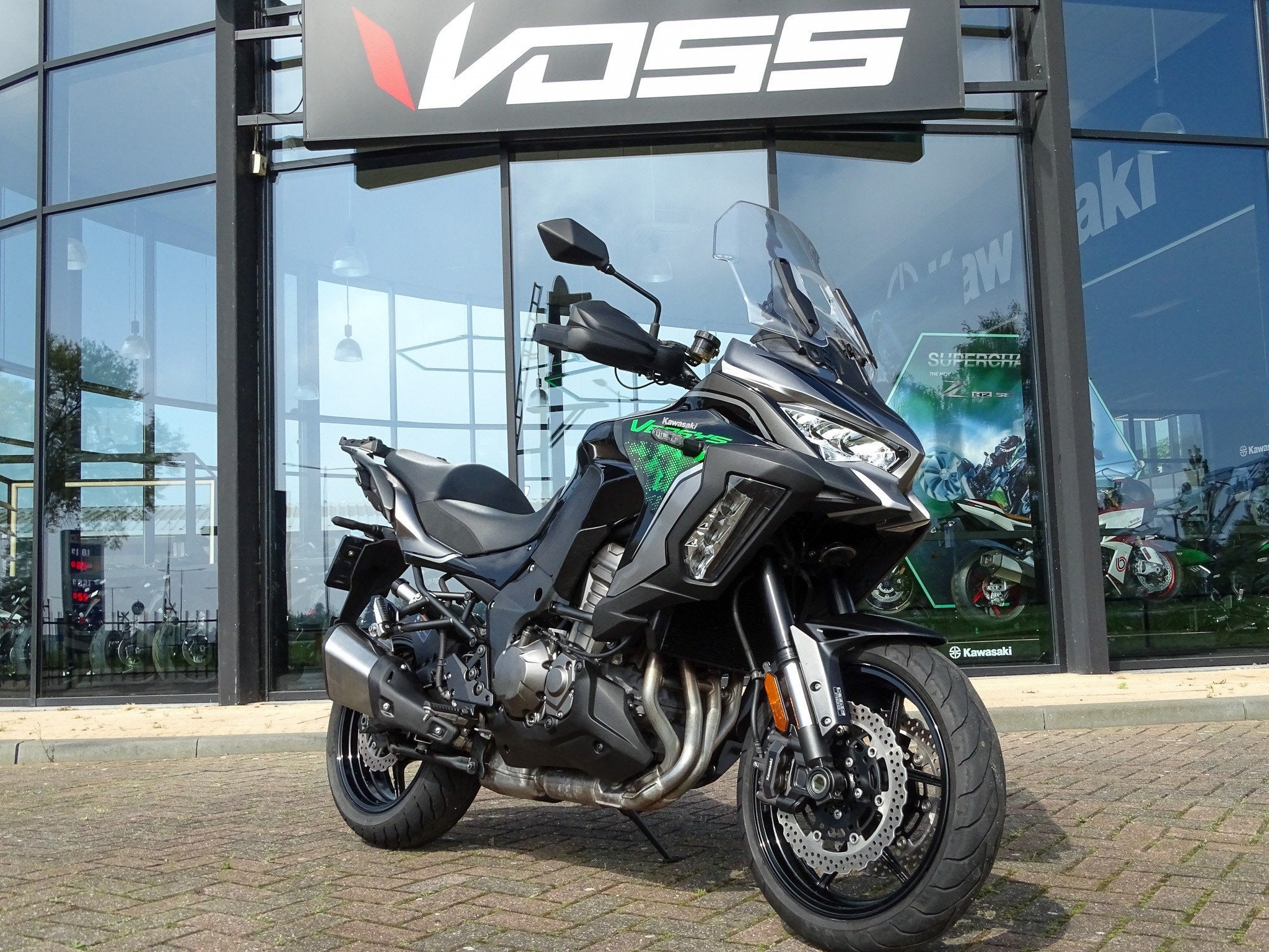 Kawasaki VERSYS 1000 S (bj 2022), Motoren, Motoren | Kawasaki, Bedrijf, Info@kawasaki.nl, Toermotor, Jacobus Spijkerdreef 1-3
2132 PZ  Hoofddorp, NL