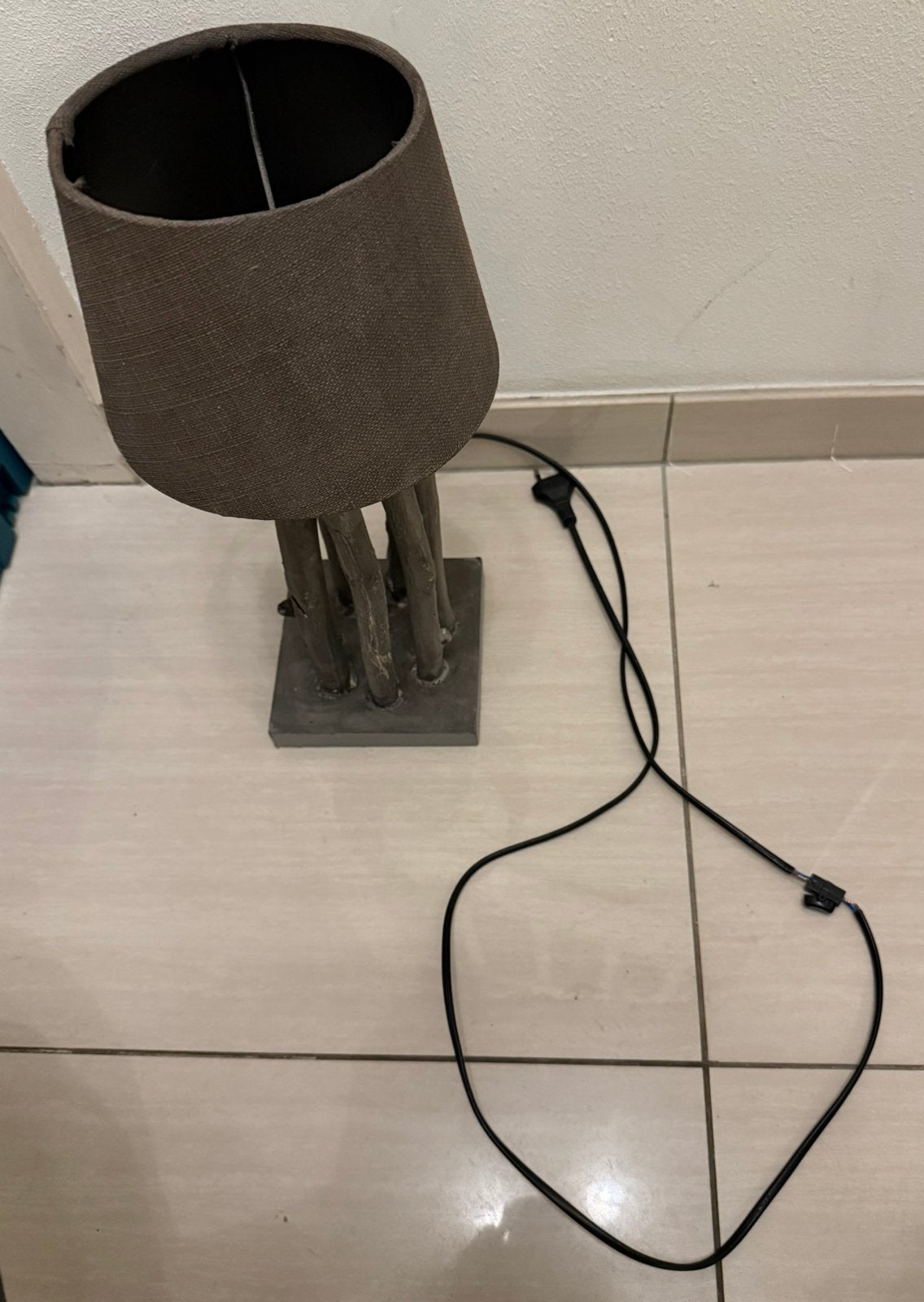 Gratis ophalen lamp, Huis en Inrichting, Lampen | Tafellampen, Gebruikt, Ophalen