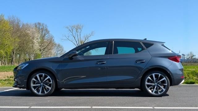 Seat Leon 1.4 TSI E-hybrid Phev 150pk Dsg-6 2021 Grijs, Auto's, Seat, Leon, Alcantara, Plug-in hybride, 1395 cc