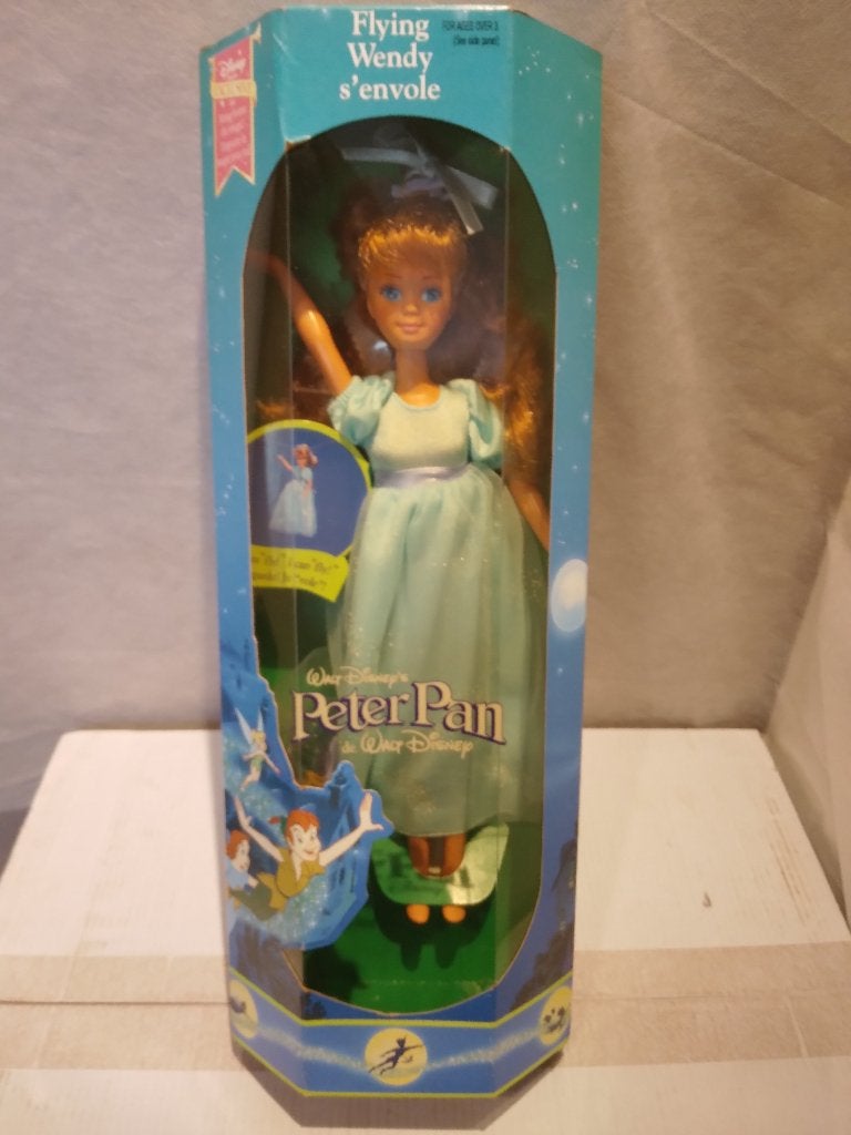 Disney Peter Pan Flying WENDY figuur in ongeopende doos !!!, Ophalen of Verzenden, Peter Pan of Pinokkio, Nieuw, Beeldje of Figuurtje