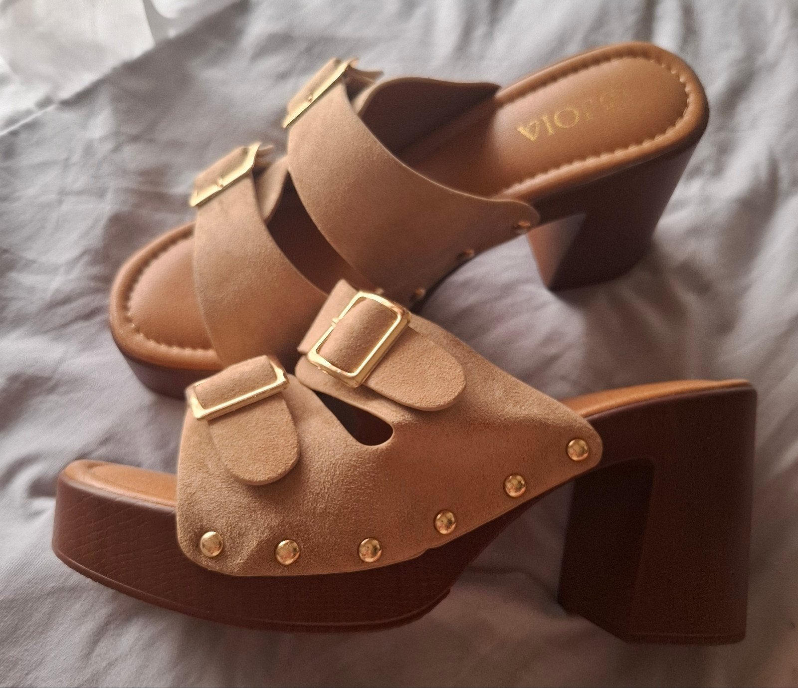 Nieuwe super gave open klompen maat 40 (valt als 39), Ophalen of Verzenden, Nieuw, Bruin, Sandalen of Muiltjes