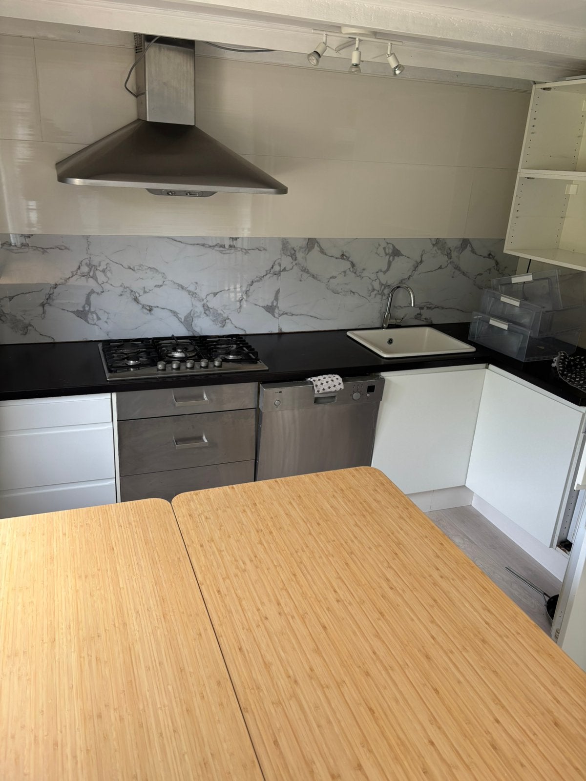 Keuken met keukenblok incl apparatuur, Ophalen, Gebruikt, Ikea, Wit