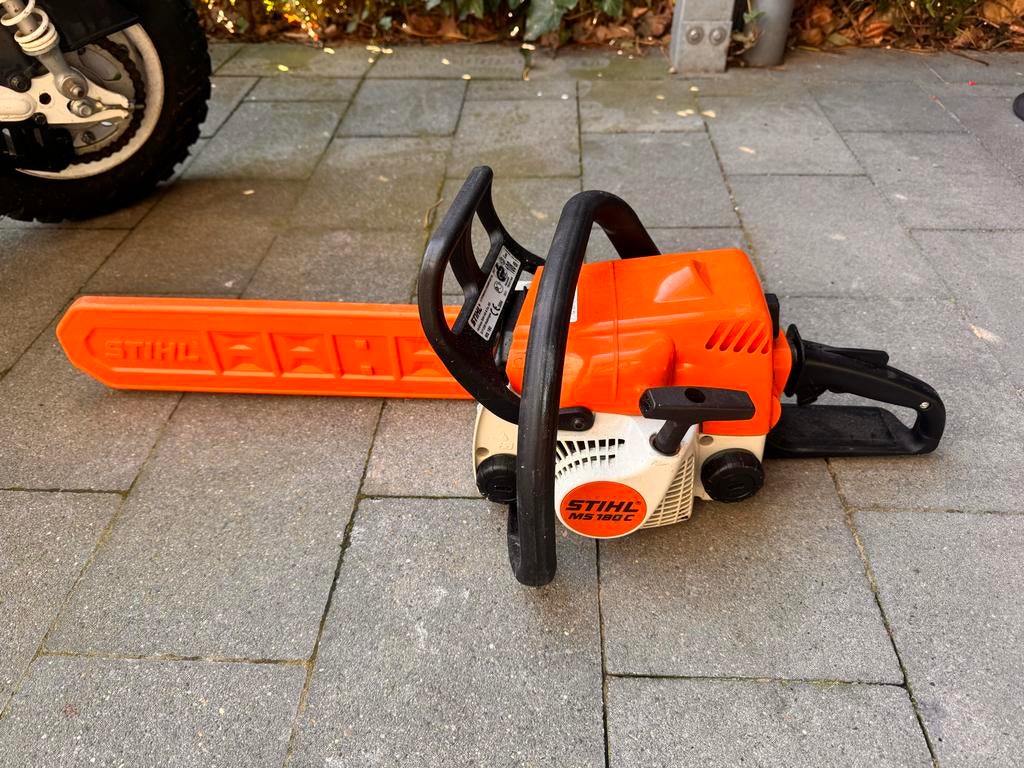 Stihl MS 180 C Kettingzaag - Krachtig en Betrouwbaar, Ophalen of Verzenden, Gebruikt, Boomzaag