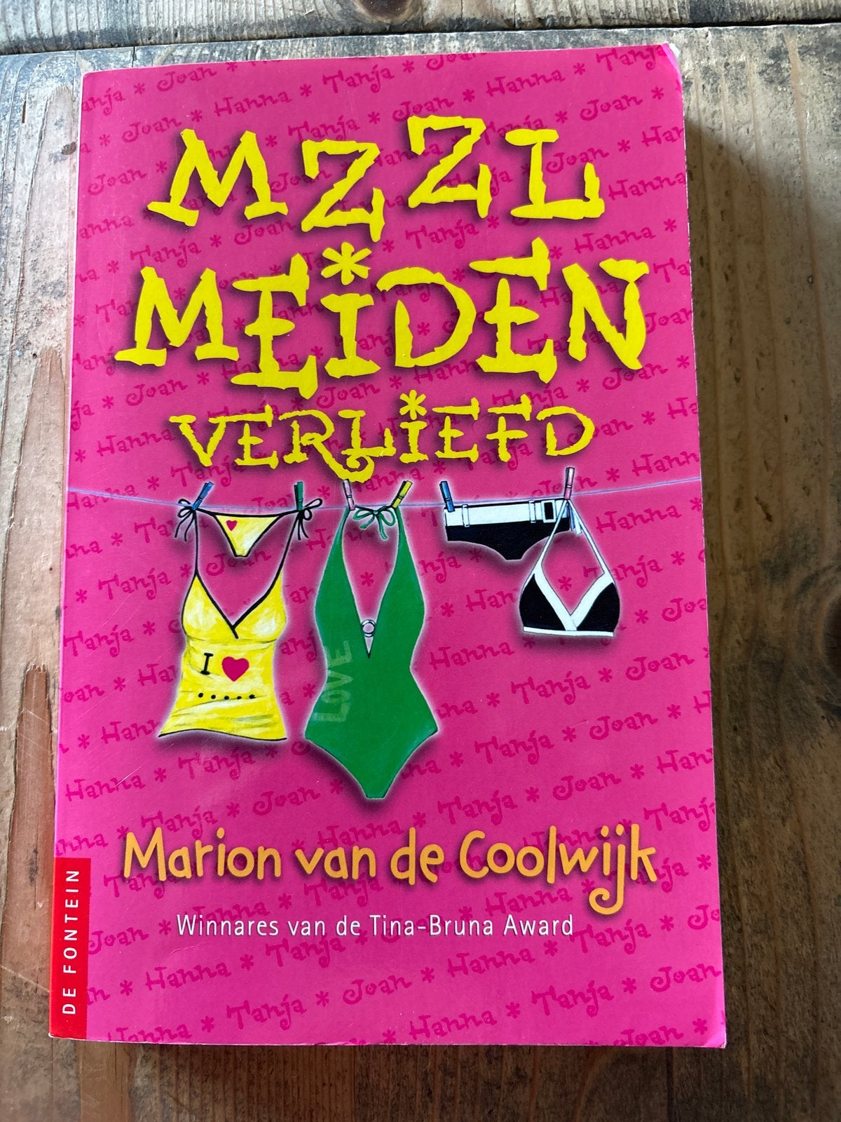 MZZL Meiden Verliefd - Marion van de Coolwijk, Boeken, Ophalen of Verzenden, Gelezen, Fictie