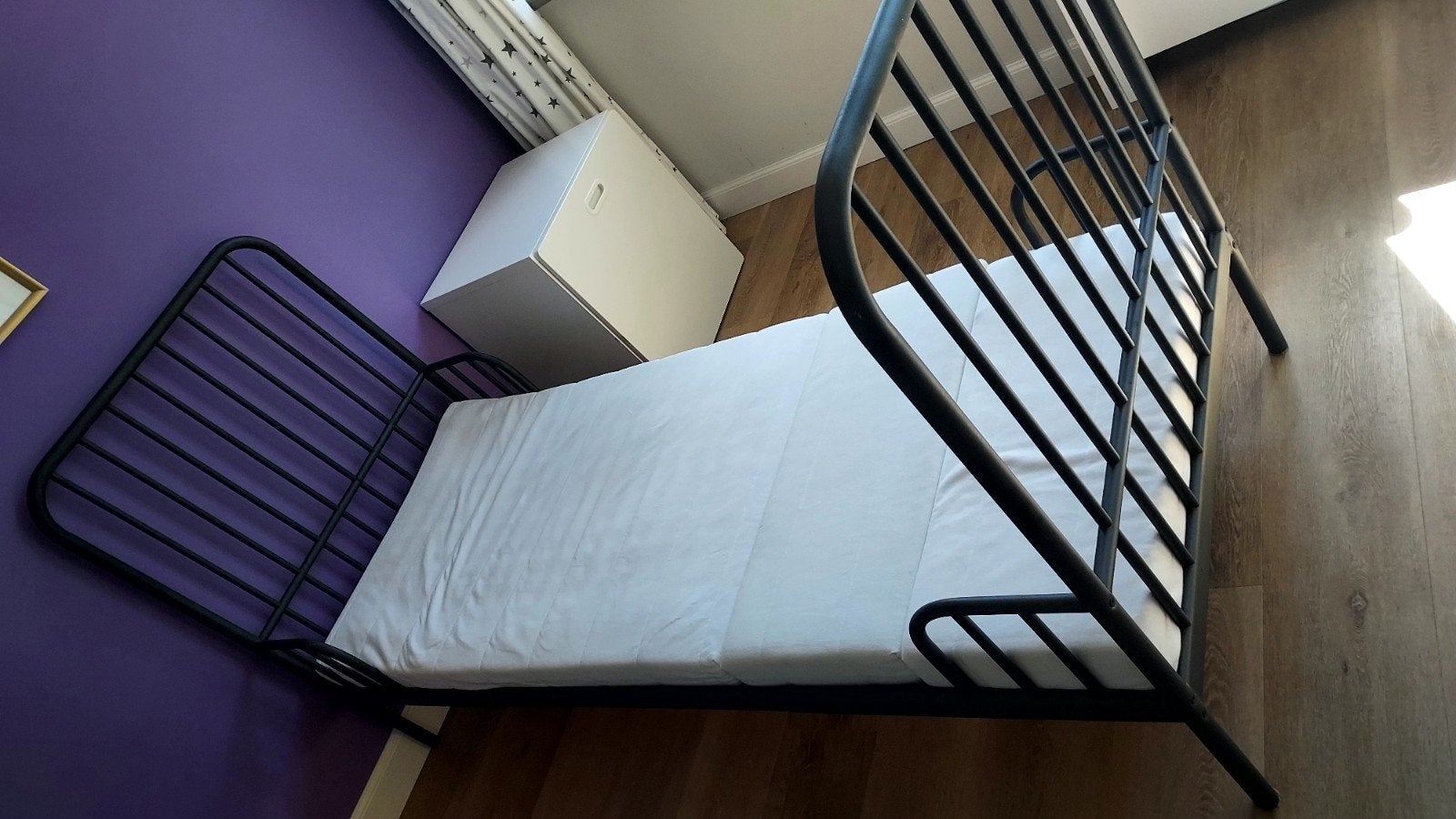 IKEA Minnen uitschuifbaar bed, zwart metaal, Ophalen, Eenpersoons, Zwart, 80 cm