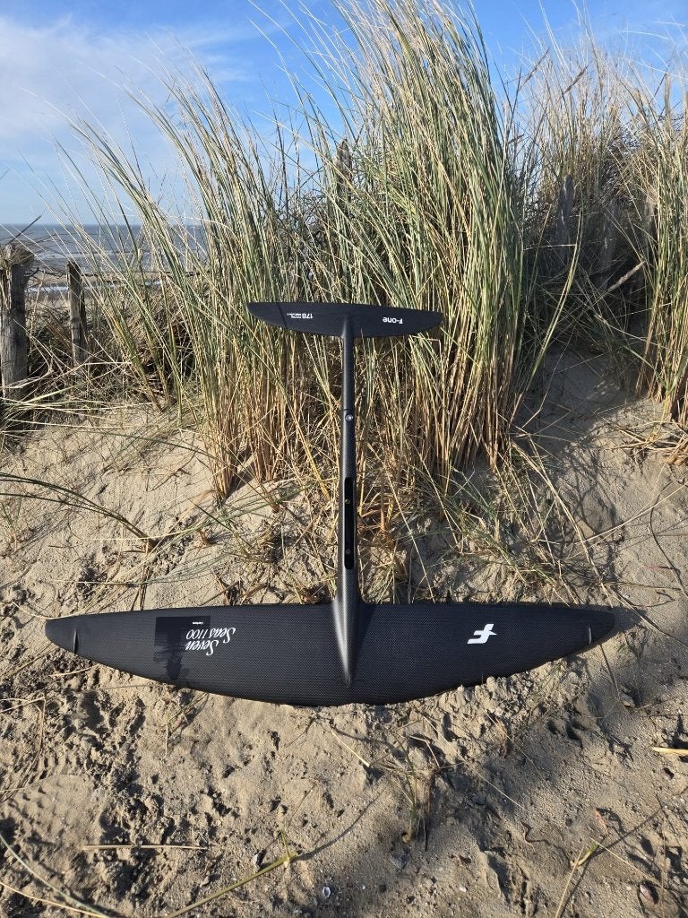 F-ONE Seven Seas 1100 V3 T2 – Carbon Plane, Ophalen of Verzenden, Gebruikt, Wingsurf-wing