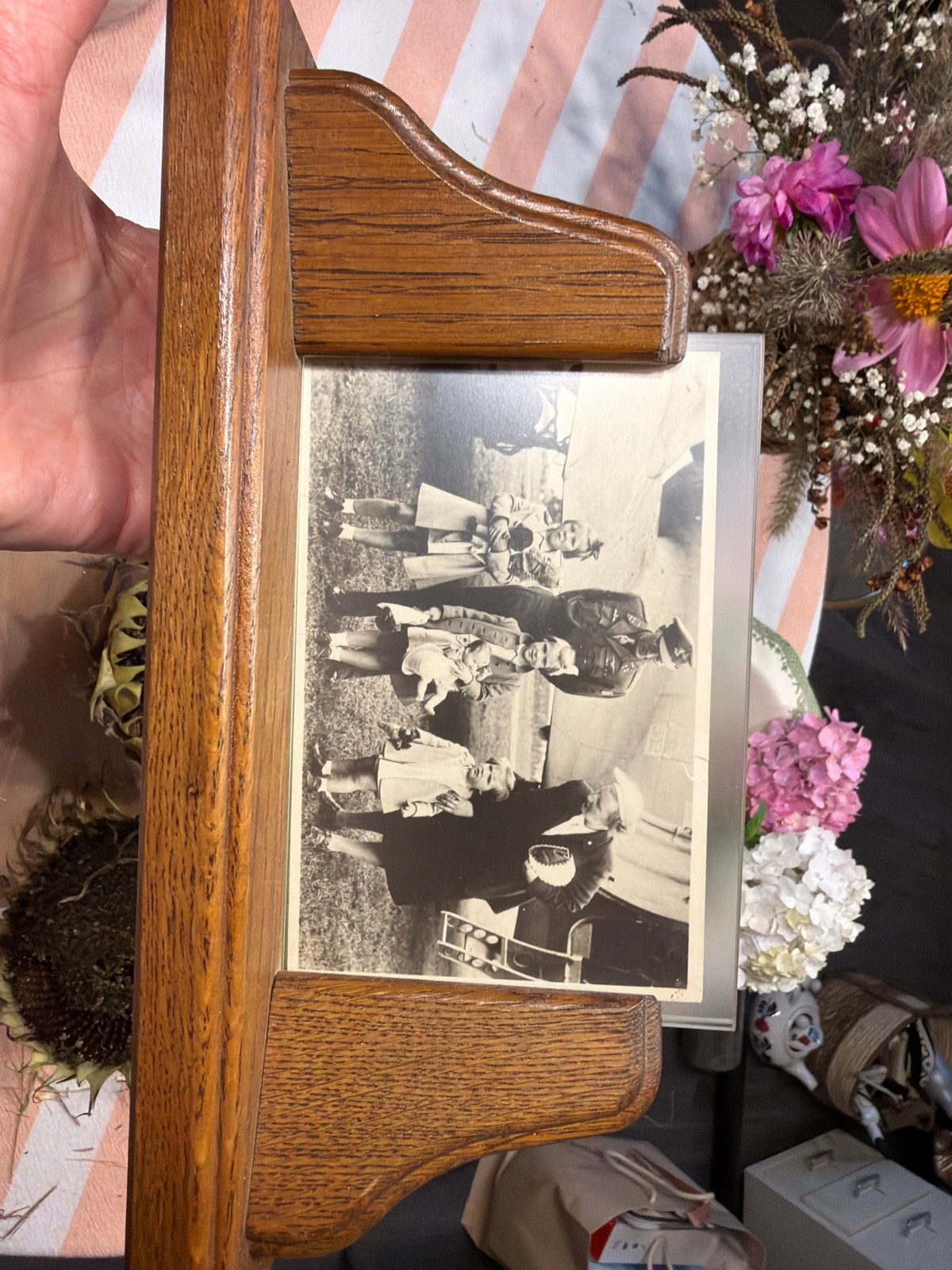 Vintage foto: Familie met militair, jaren '40, Ophalen of Verzenden, Gebruikt