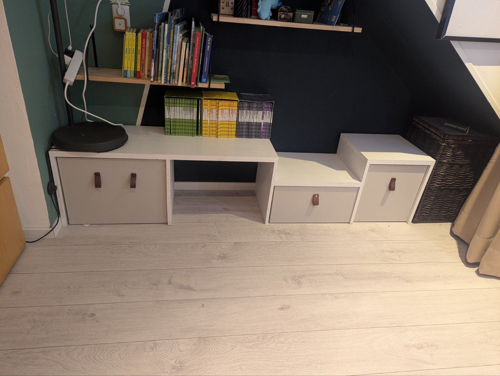 Maatwerk kast met bureau voor speelhoek/kinderkamer, Ophalen, Kast