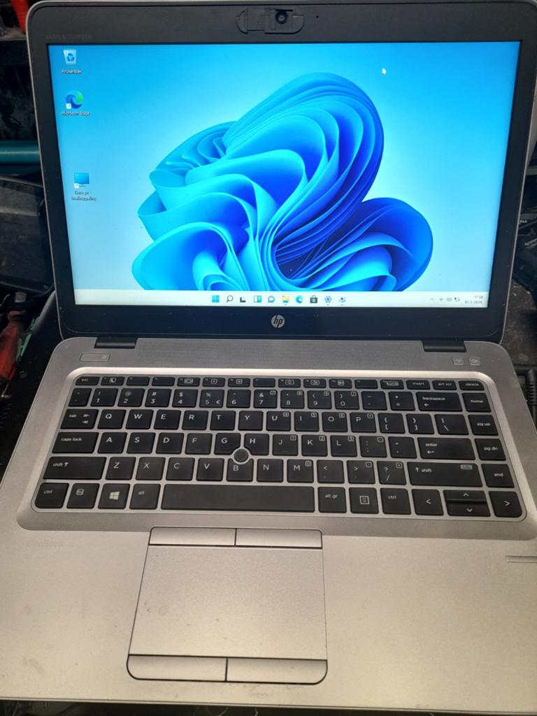 Hp laptop MT 43, 2 tot 3 Ghz, 14 inch, Ophalen of Verzenden, Zo goed als nieuw