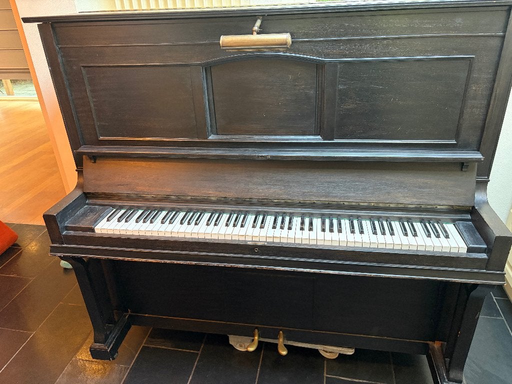 Piano gratis af te halen, Muziek en Instrumenten, Piano's, Ophalen, Gebruikt, Zwart, Piano