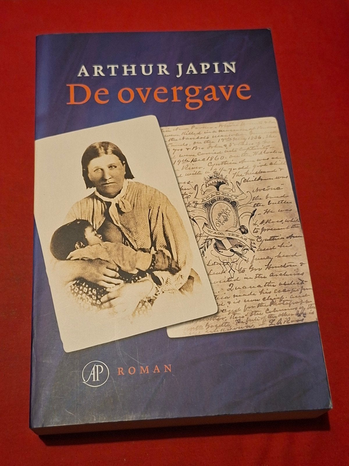 GESIGNEERD De overgave. Arthur Japin. 2009 uitgave., Ophalen of Verzenden, Gelezen
