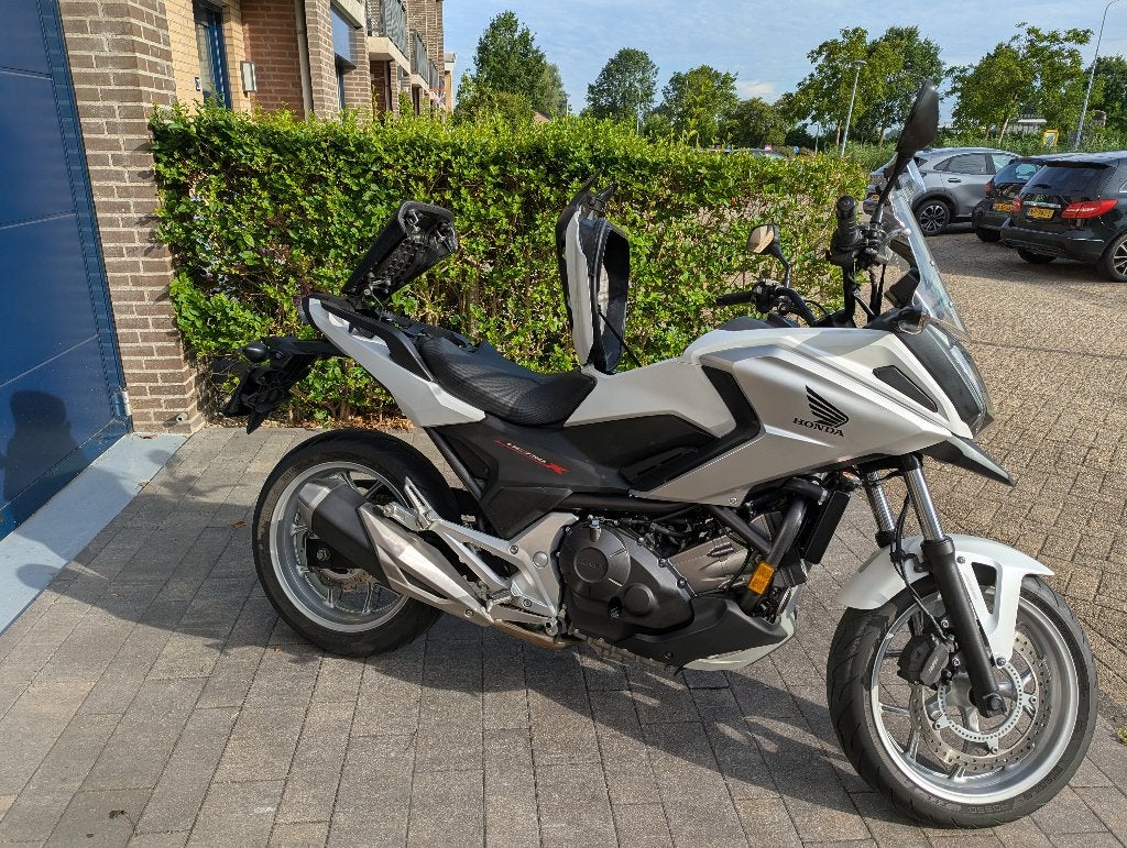 Honda NC750X 2018 - Hyperpro upgrade - 18500km, Motoren, 750 cc, Occasion, Particulier, Meer dan 35 kW