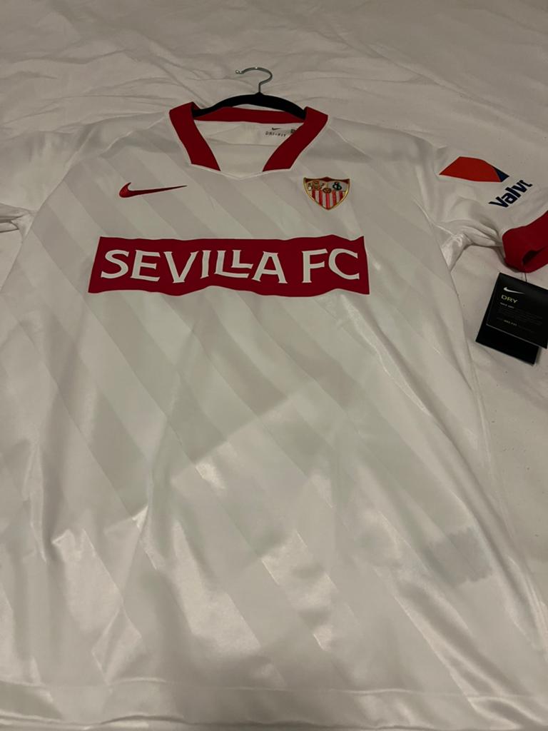 Sevilla uitshirt, maat M, Maat 48/50 (M), Wit, Nieuw, Ophalen of Verzenden