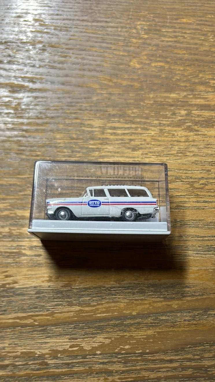 Brekina Opel P1 Caravan 'Otto Versand' modelauto, Ophalen of Verzenden, Zo goed als nieuw, Auto, Brekina