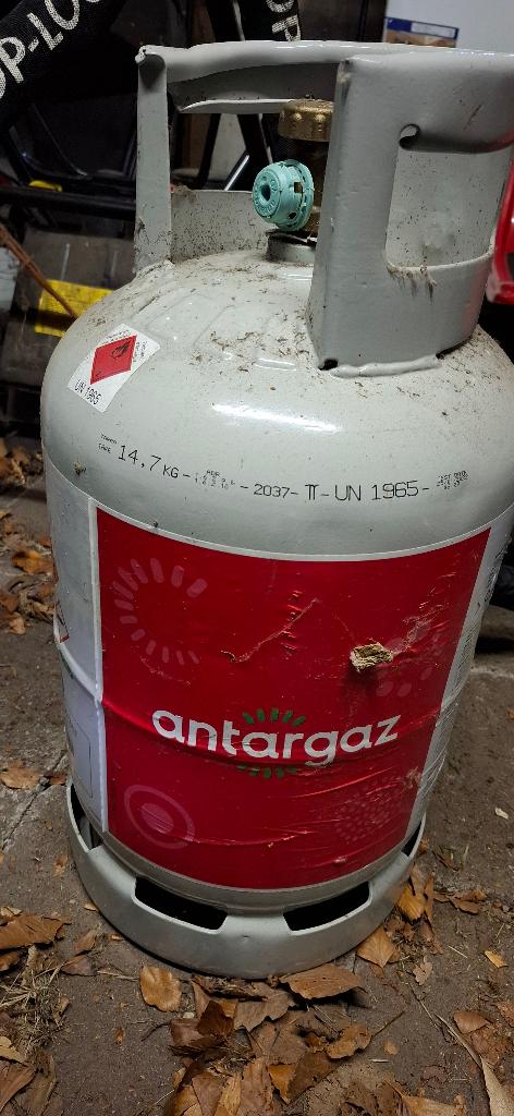 Antargaz Propaan grijze Gasflessen 22L – Gevuld 6 stuks, Ophalen, Nieuw, Antargaz