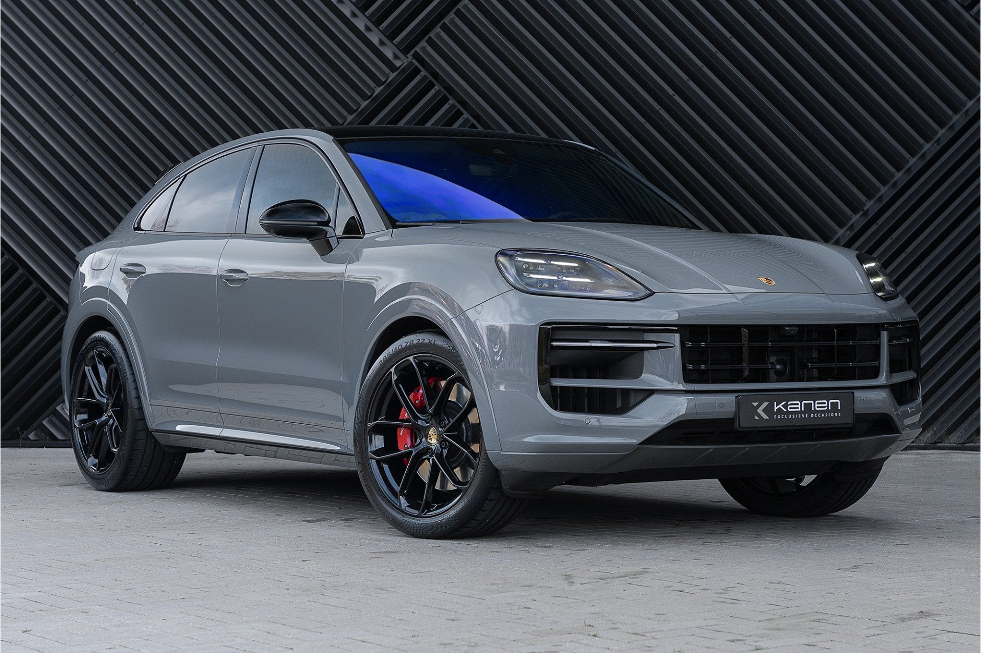 Porsche Cayenne Coupé 3.0 S E-Hybrid Sport Design ACC Pano, Auto's, Porsche, Automaat, Gebruikt, Zwart, 2995 cc