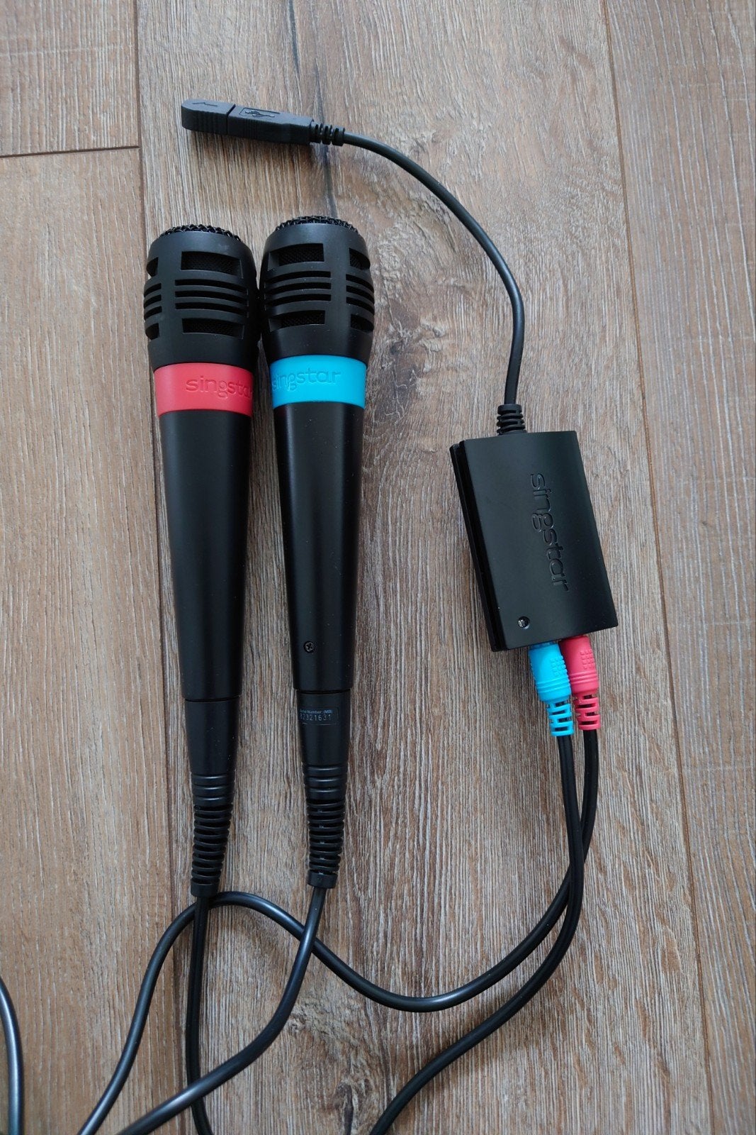 Singstar microfoons - Zo goed als nieuw, Ophalen of Verzenden, Zo goed als nieuw, Zangmicrofoon