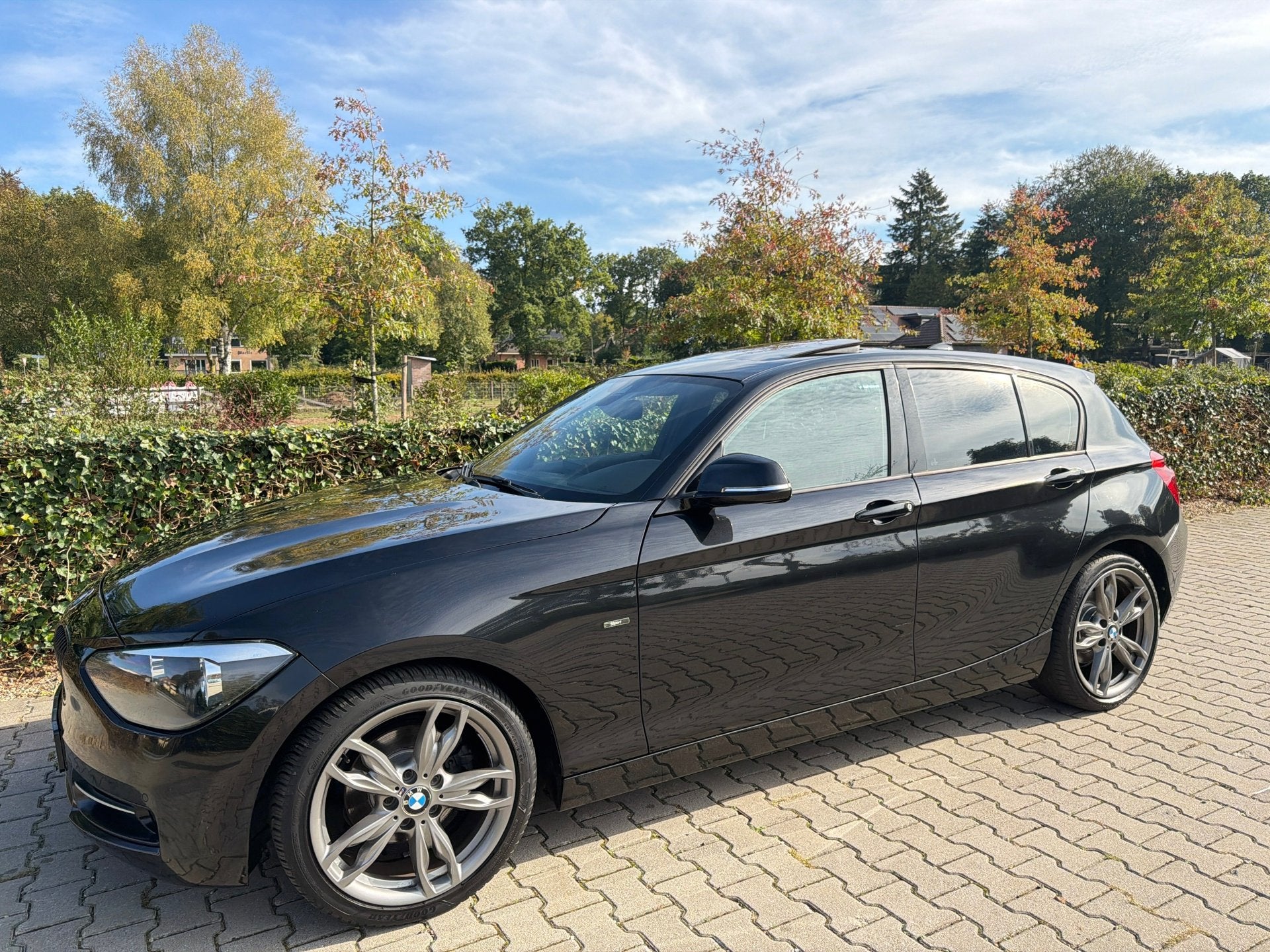 Foto 3 van BMW 1-serie 118i M Sport Edition , 5-DRS. , Clima / Cruise /