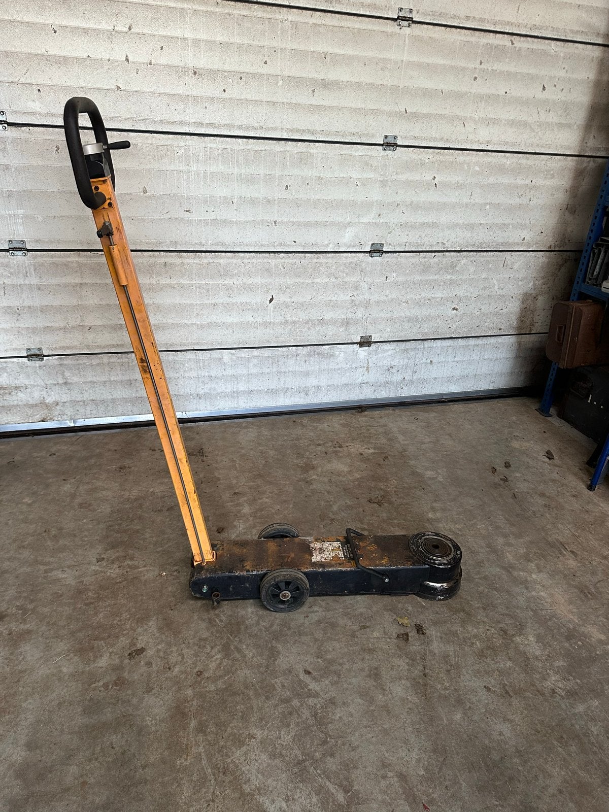 PMU 3-traps hydraulische garagekrik 60/40/20 ton, Ophalen, Gebruikt, Hydraulisch, Garagekrik