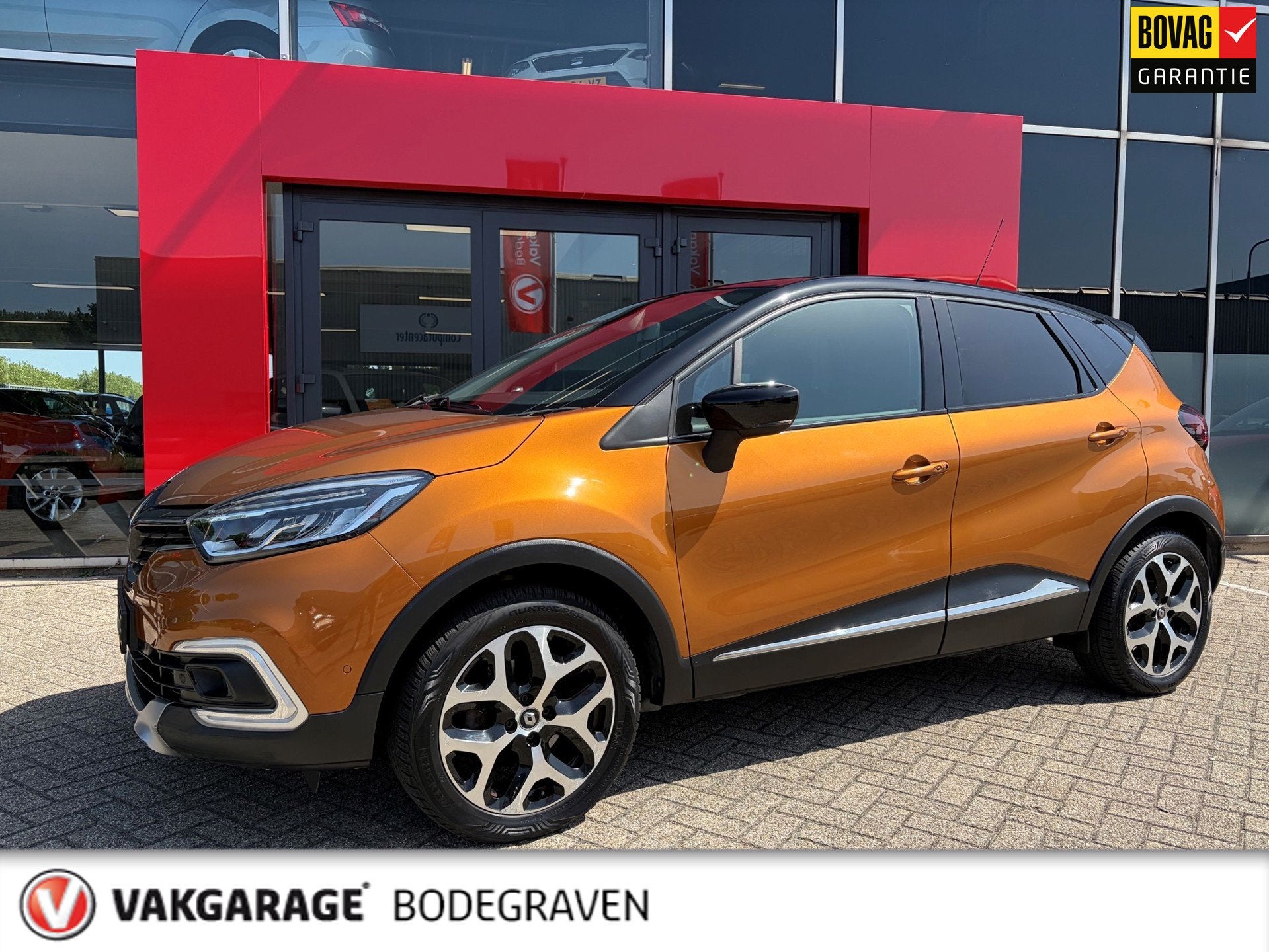 Renault Captur 1.2 TCe Intens / automaat / trekhaak, Auto's, Renault, Stof, Gebruikt, 635 kg, SUV of Terreinwagen
