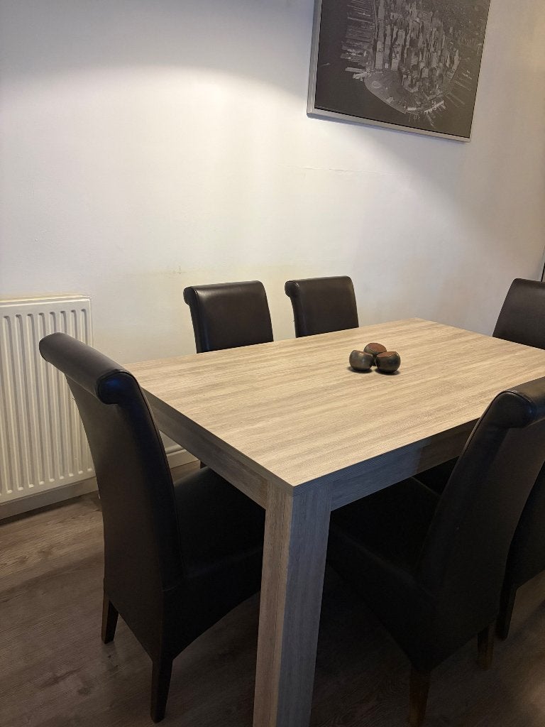 Eettafel, Ophalen, Overige materialen, Gebruikt, 50 tot 100 cm