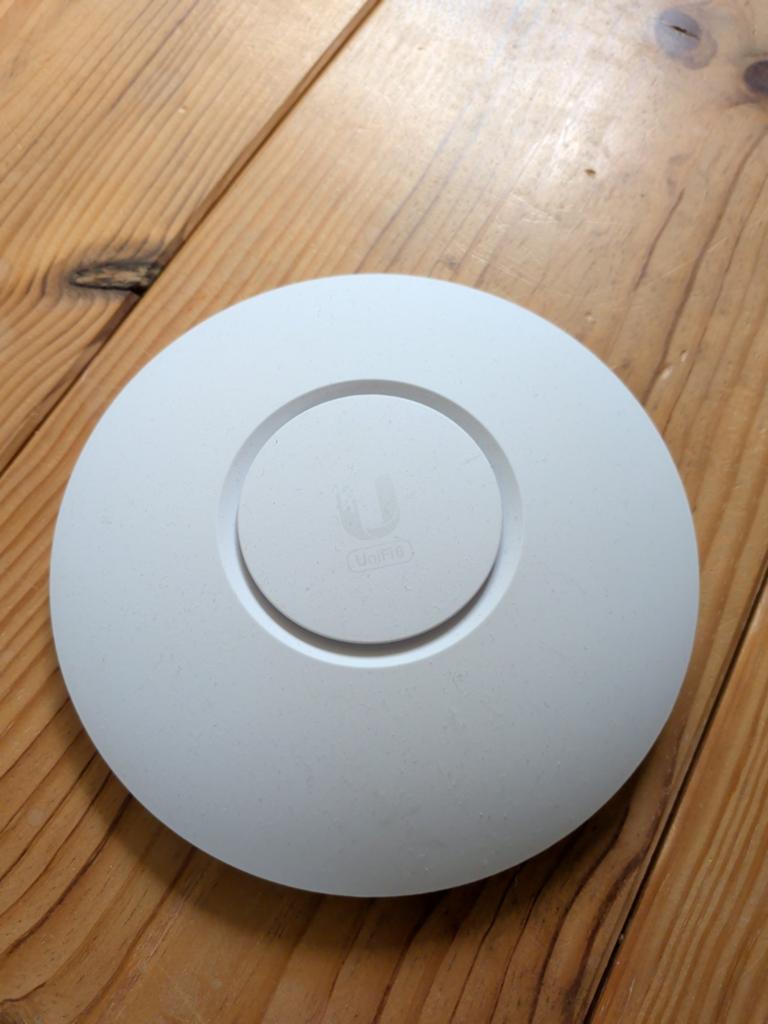 Ubiquiti UniFi U6 Lite Access Point - Wi-Fi 6, Computers en Software, Accesspoints, Ophalen of Verzenden, Zo goed als nieuw, Ubiquiti