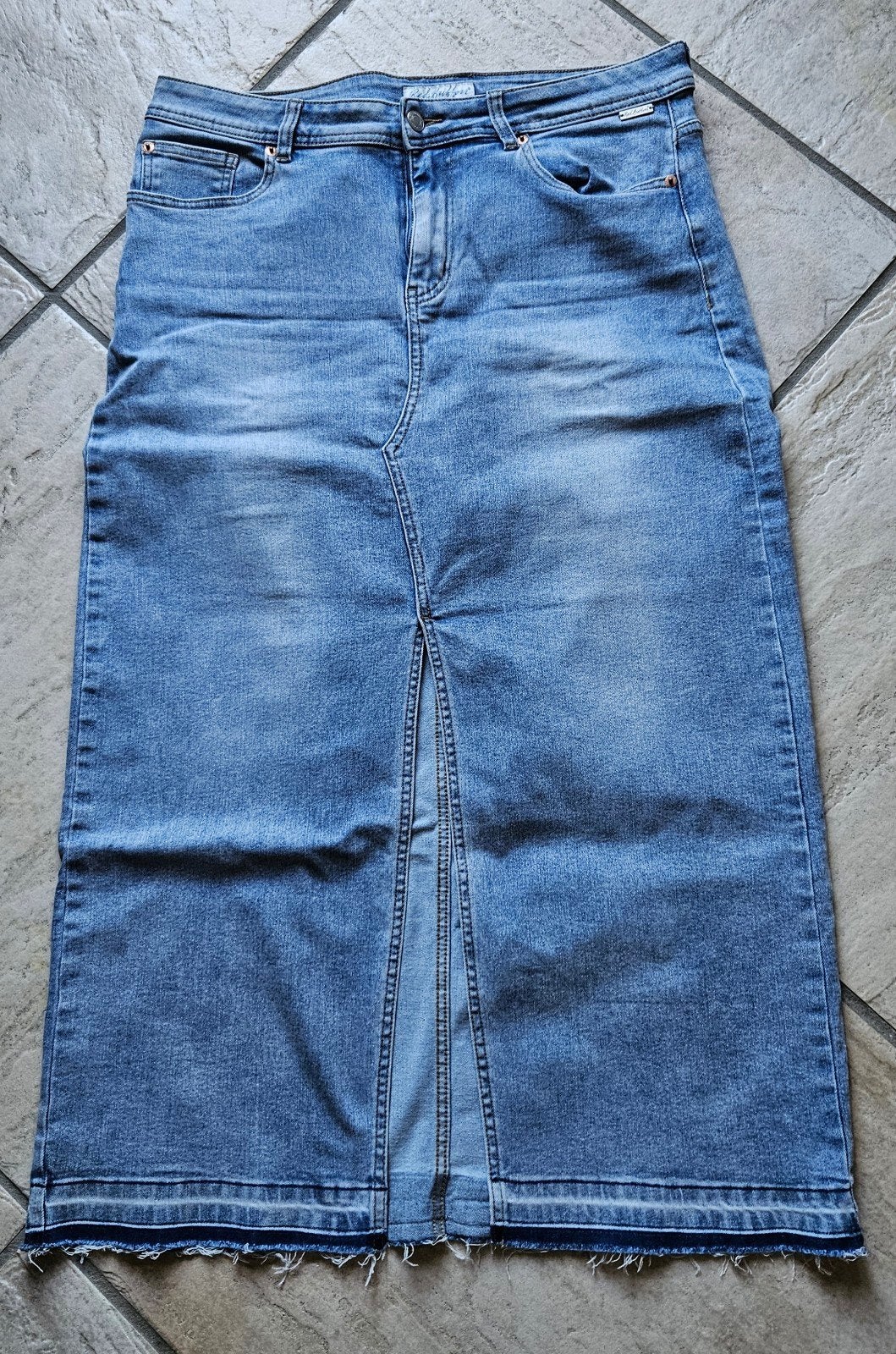Red Button lange spijkerrok met split - Maat 42, Blauw, Maat 42/44 (L), Ophalen of Verzenden, Zo goed als nieuw