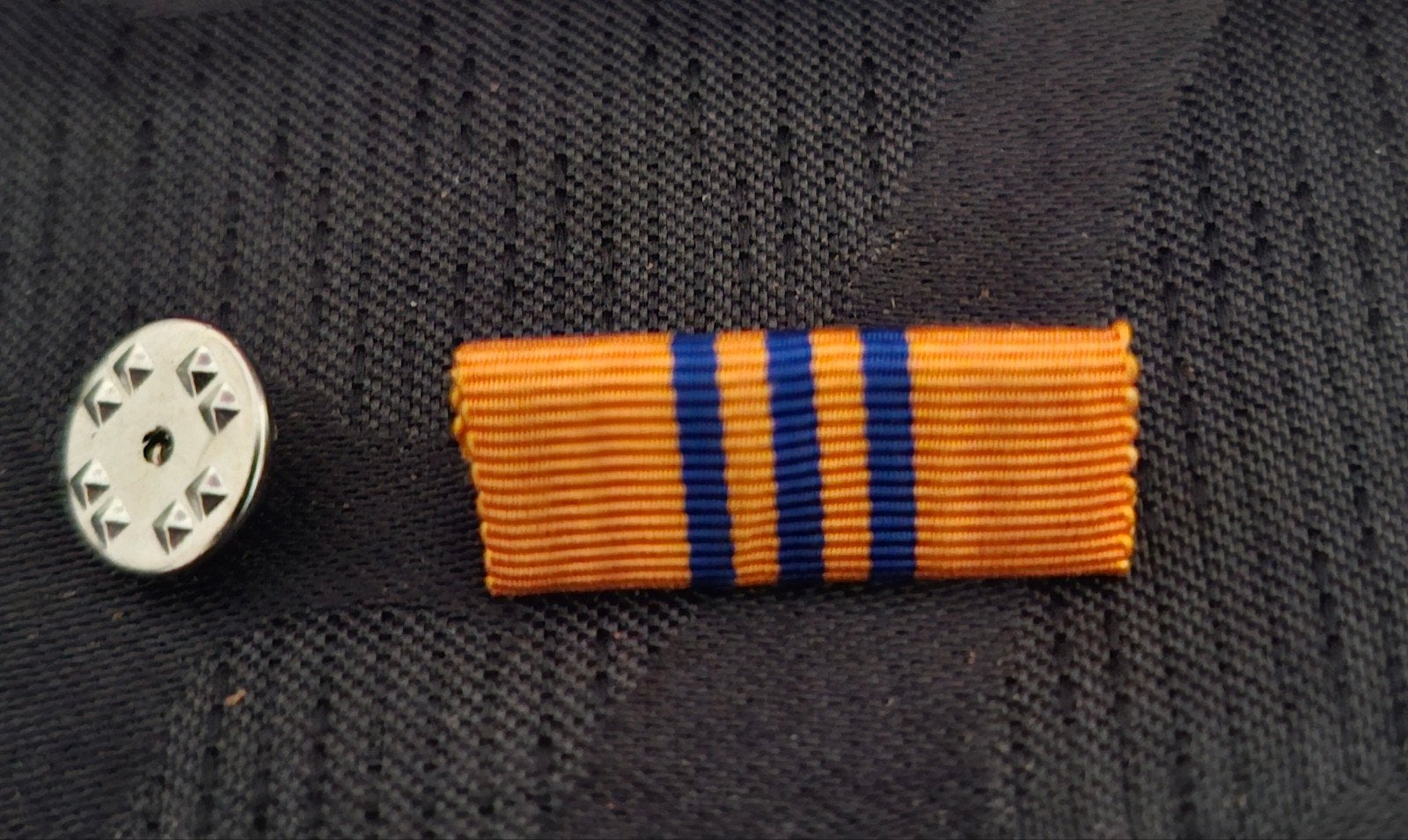 inhuldiging konigin Beatrix. baton, Verzenden, Landmacht, Nederland, Embleem of Badge