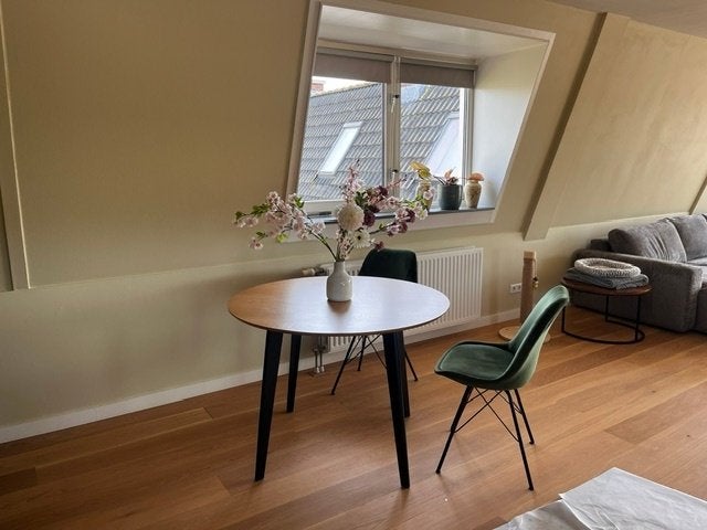 Ronde eettafel, Huis en Inrichting, Tafels | Eettafels, Ophalen, Overige materialen, Gebruikt, Rond