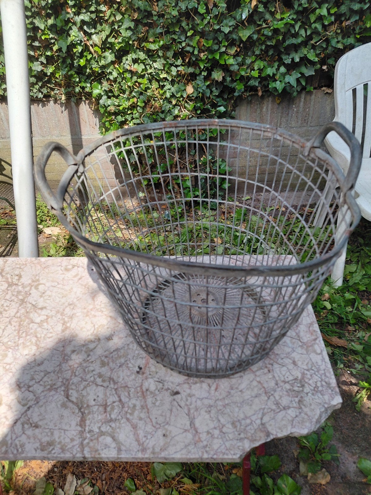 Vintage metalen mand aardappelmand - decoratief en praktisch, Antiek en Kunst, Ophalen of Verzenden