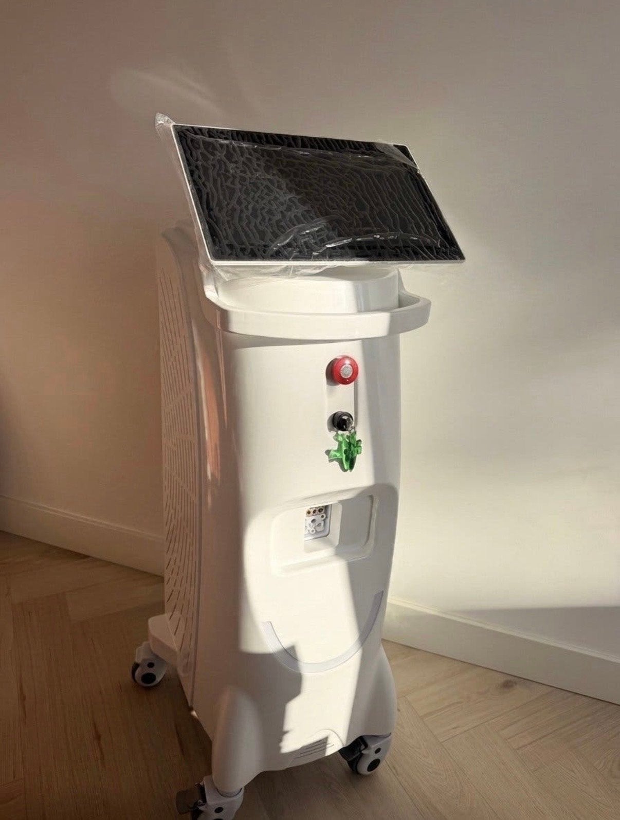 Nieuwe 808nm Diode Laser Ontharingsmachine, Ophalen of Verzenden, Nieuw, Overige typen