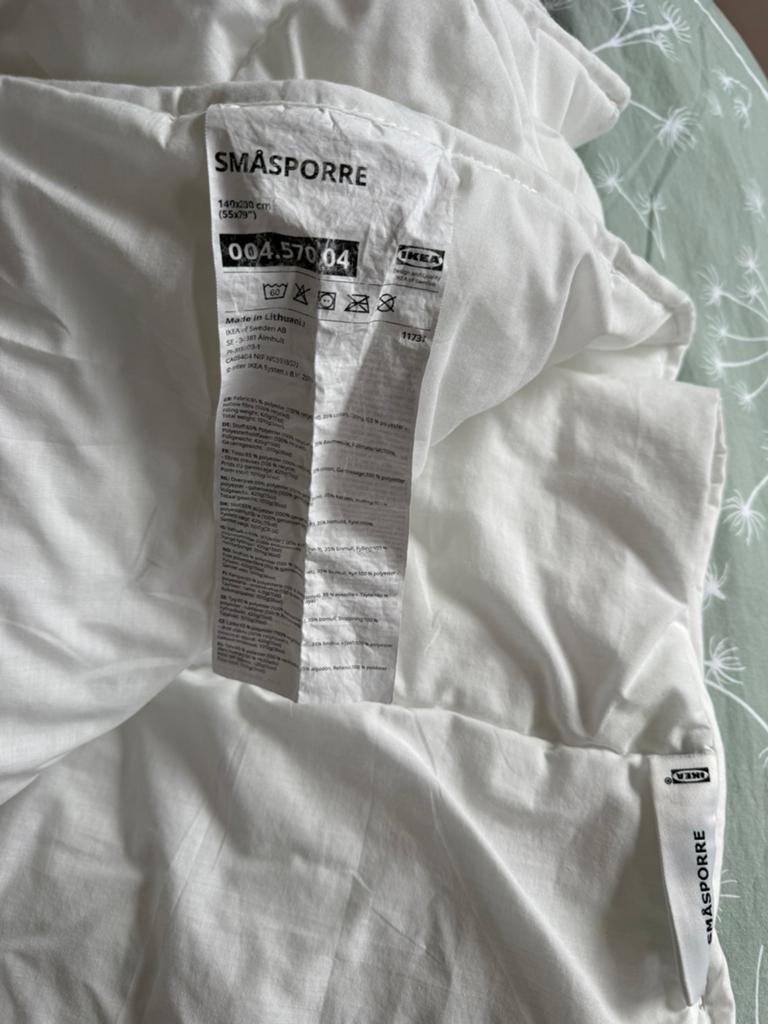 2x IKEA dekbed smasporre 140x200cm, Eenpersoons, Wit, Ophalen of Verzenden, Deken of Dekbed