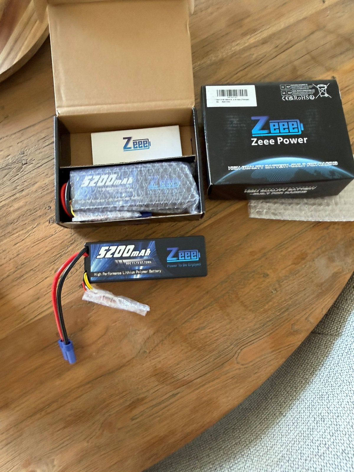 4 Nieuwe Zeeee 5200mAh 80C 11.1V lipo accus, Ophalen, Zo goed als nieuw
