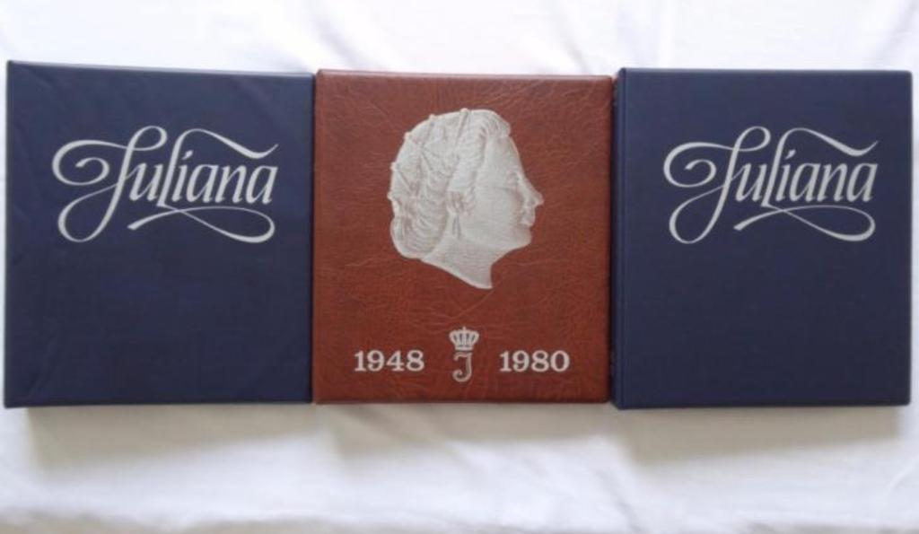 1) Muntenalbum Juliana, Postzegels en Munten, Munten | Nederland, Ophalen of Verzenden, Koningin Juliana, Overige waardes