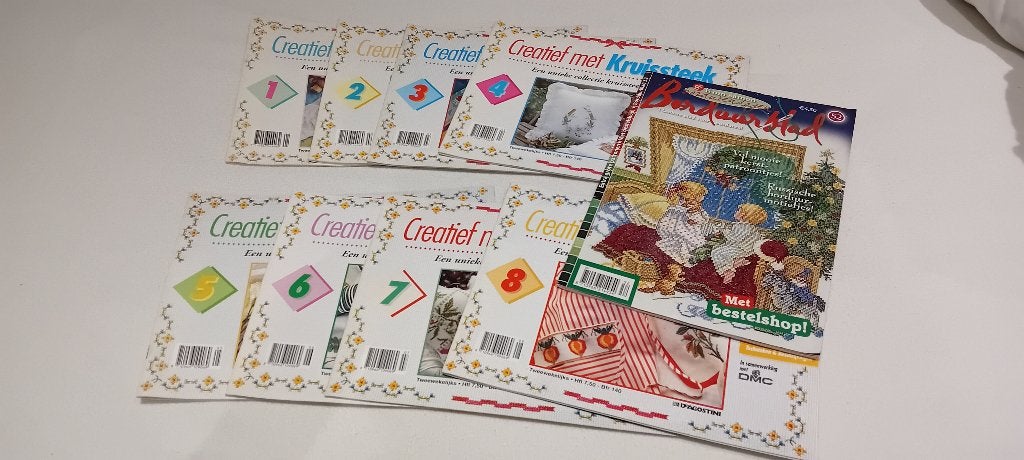 Creatief met Kruissteek - Complete set tijdschriften, Hobby en Vrije tijd, Ophalen of Verzenden, Gebruikt, Handborduren, Patroon