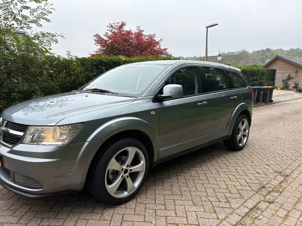 Dodge Journey 2.4 5P 2008 Grijs, Auto's, Dealer onderhouden, 4 cilinders, Bedrijf, Handgeschakeld