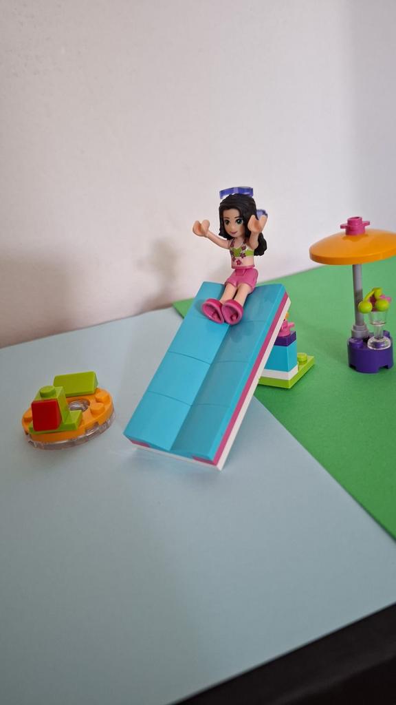 LEGO Friends 30401 Poolside / Strandset (compleet), Lego, Friends, Ophalen of Verzenden, Zo goed als nieuw