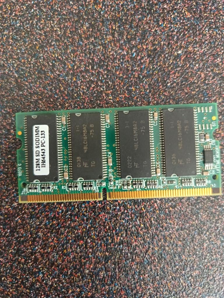 128MB SD SODIMM PC-133 RAM geheugen, Computers en Software, RAM geheugen, Ophalen