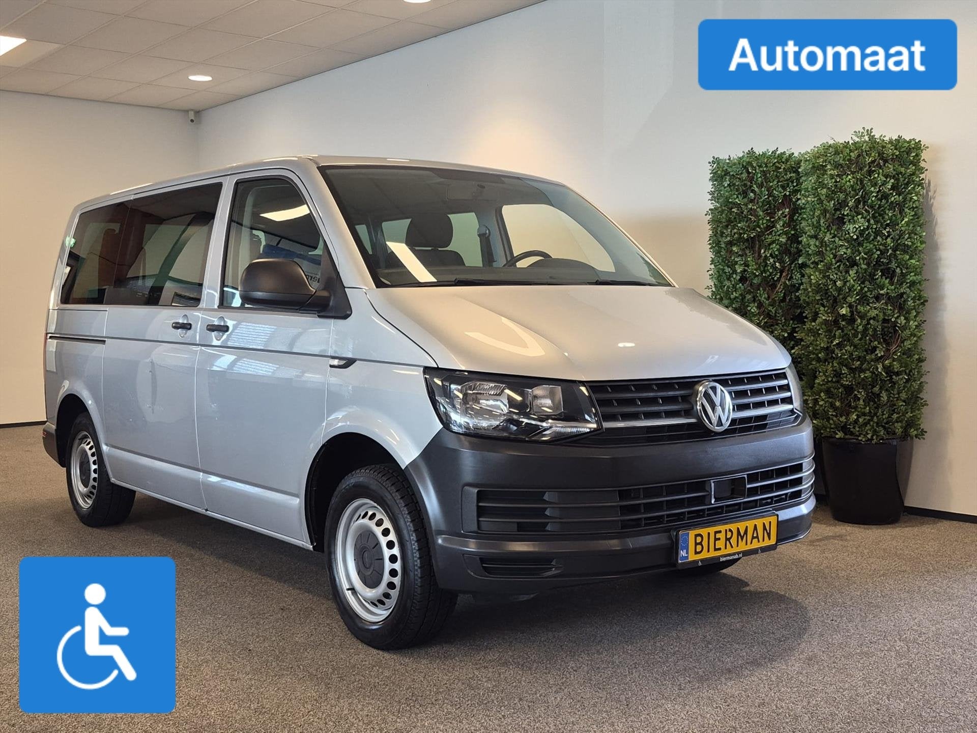 Volkswagen Transporter L1H1 Rolstoelbus Automaat, Automaat, 12 maanden, Stof, Gebruikt